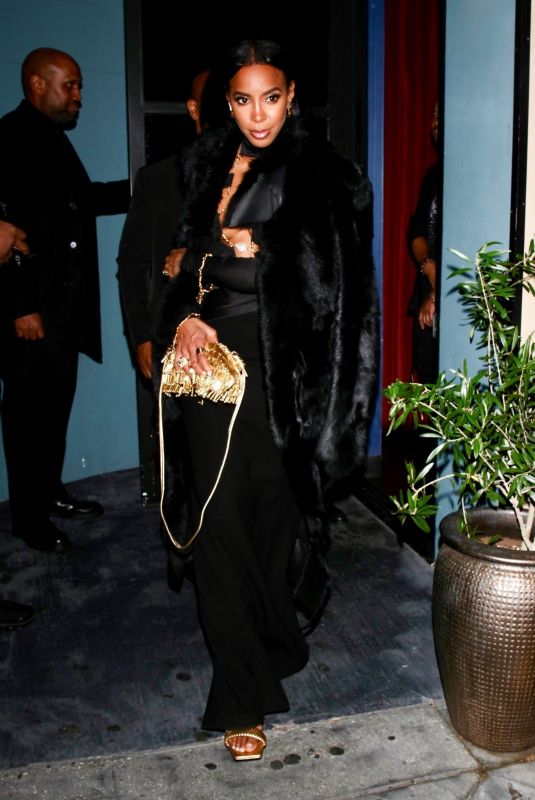 KELLY ROWLAND Arrives at The Fleur Room in West Hollywood 01/06/2024