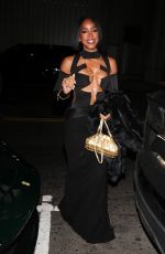 KELLY ROWLAND Celebrates Tim Weatherspoon