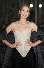 KELLY RUTHERFORD at Ashi Studio Haute Couture Spring/Summer 2024 Show at Paris Fashion Week 01/25/2024