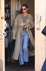 KENDALL JENNER and HAILEY BIEBER Leaves Nate