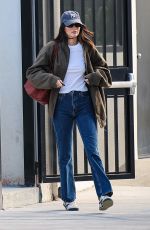 KENDALL JENNER Shopping at Tufenkian Artisan Carpets Store in Los Angeles 01/16/2024