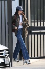 KENDALL JENNER Shopping at Tufenkian Artisan Carpets Store in Los Angeles 01/16/2024