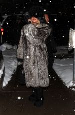 KHLOE KARDASHIAN Arrives for Dinner in Aspen 01/18/2024