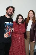 KRISTEN STEWART and JULIANNE MOORE Netflix