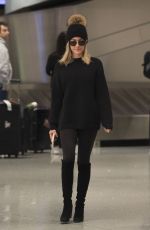 KRISTIN CAVALLARI Touched Down in Los Angeles 01/17/2024