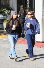 KYLE RICHARDS and PORTIA UMANSKY at Beverly Glen Deli in Los Angeles 01/16/2024