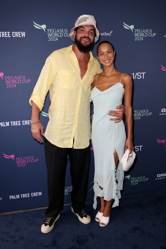 LAIS RIBEIRO at Pegasus World Cup in Hallandale 01/27/2024