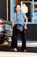LAUREN PARSEKIAN Leaves Nails Salon in Los Feliz 01/06/2024