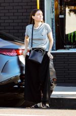 LAUREN PARSEKIAN Leaves Nails Salon in Los Feliz 01/06/2024