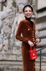 LEONIE HANNE Arrives at Schiaparelli Spring/Summer 2024 Show in Paris 01/22/2024