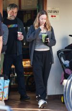 LESLIE MANN and Judd Apatow at Urth Caffe in West Hollywood 01/10/2024