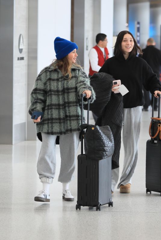 MADDIE ZIEGLER at LAX Airport in Los Angeles 01/19/2024