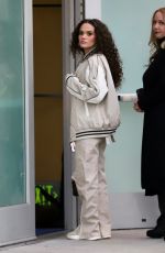 MADISN PETTIS Arrives at Los Angeles Lakers vs Dallas Mavericks Game in Los Angeles 01/17/2024