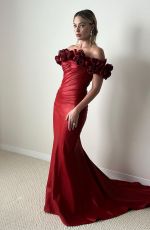 MARGOT ROBBIE - Critics Choice Awards Photoshoot, January 2024