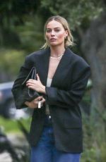 MARGOT ROBBIE Heading to a Friends House in Santa Monica 01/17/2024