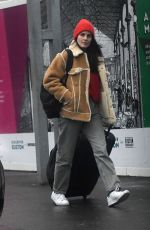 MICEHELLE DOCKERY Out Catches a Train in London 01/24/2024