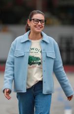 MILA KUNIS Leaves Beverly Glen Deli in Bel Air 01/17/2024