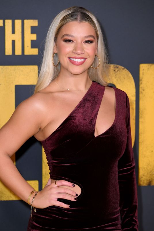 MOLLY RAINFORD at The Beekeeper Premiere at VUE West End in London 01/10/2024