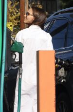 NATALIE PORTMAN at a Gas Station in Los Feliz 01/11/2024