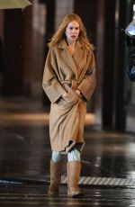 NICOLE KIDMAN Filming a Night Scene for Babygirl in New York 01/09/2024