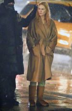 NICOLE KIDMAN Filming a Night Scene for Babygirl in New York 01/09/2024