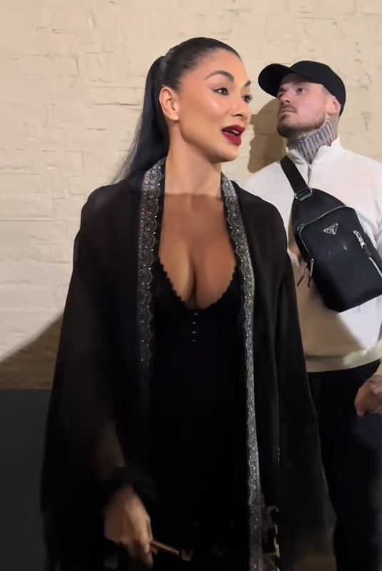 NICOLE SCHERZINGER Leaves Her Sunset Boulevard Performance at Savoy Theatre in London 01/03/2024