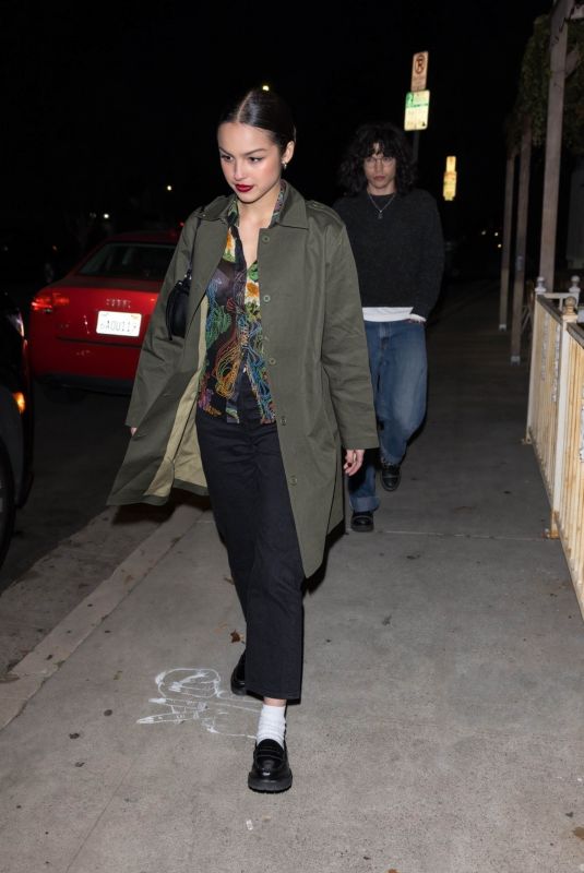 OLIVIA RODRIGO Out for Dinner in Los Angeles 01/10/2024