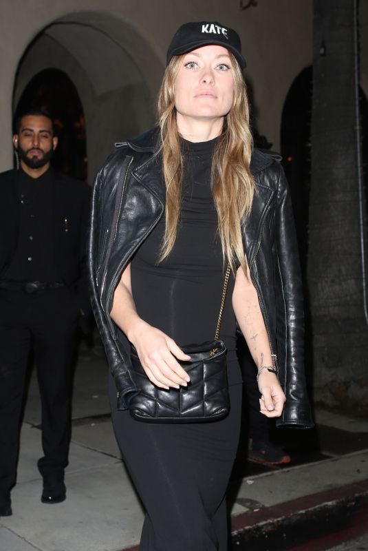 OLIVIA WILDE Leaves Kate Berlant’s Live Performance at Pasadena Playhouse 01/22/2024