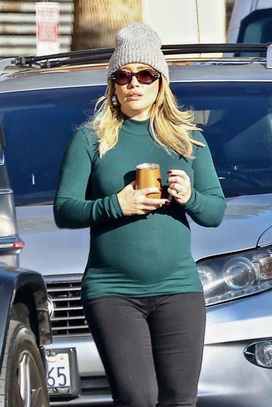 Pregnant HILARY DUFF at a Park in Sherman Oaks 01/12/2024