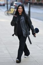 Pregnant SAIR KHAN Arrives at Sunday Well Spent Week Being Morning in Manchester 01/14/2024