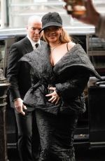 RIHANNA Arrives at Siena Restaurant in Paris 01/22/2024