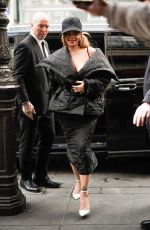 RIHANNA Arrives at Siena Restaurant in Paris 01/22/2024