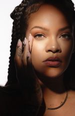 RIHANNA for Fenty Beauty: We