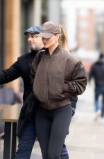ROSIE HUNTINGTON-WHITELEY Arrives at KX Private Members Club Gym in London 01/17/2024