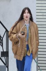 SCOUT WILLIS Out for a Dog Walk with a Friend in Silver Lake 01/05/2024