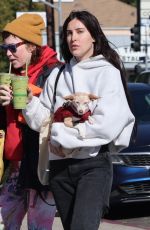 SCOUT WILLIS Out for Morning Smoothies with a Gal Pal and Her Dog 01/07/2024