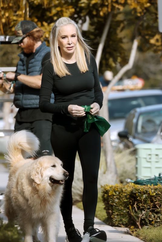SHANNON BEADOR Walking Her Dog Archie Out in Newport Beach 01/18/2024