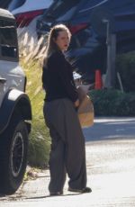 SUKI WATERHOUSE Visits a Friend in Los Angeles 01/10/2024