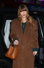 TAYLOR SWIFT Arrives at Electric Lady Studio in New York 01/09/2024