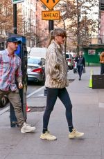 TAYLOR SWIFT Arrives at Electric Lady Studios in New York 01/11/2024