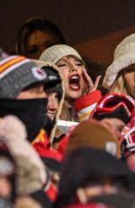 TAYLOR SWIFT at Miami Dolphins vs Kansas City Chiefs AFC WC Playoff Game in Kansas City 01/13/2024