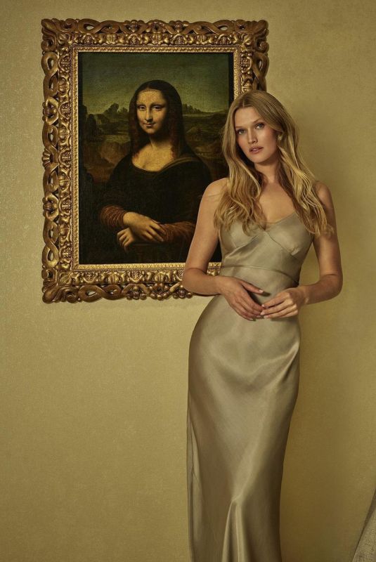 TONI GARRN - The Neumark Mona Lisa 2024