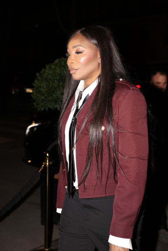 VENUS WILLIAMS Arrives at Kate Moss