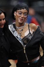 WINNIE HARLOW at Washington Wizards Game an Capital One Arena in Washington 01/08/2024