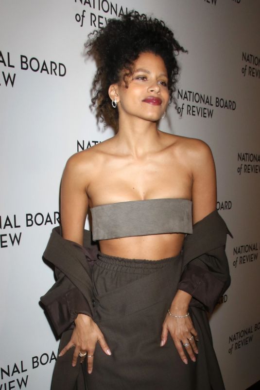 ZAZIE BEETZ at 2024 National Board of Review Gala in New York 01/11/2024