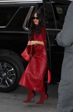 ABIGAIL SPENCER Arrives at Kelly Clarkson Show in New York 02/22/2024