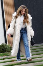 ALLISON HOLKER Leaves a Friend
