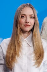 AMANDA SEYFRIED at Seven Veils Photocall at 74. Internationalen Filmfestival Berlin 02/23/2024