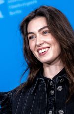 ANAMARIA VARTOLOMEI at L