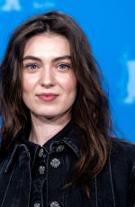 ANAMARIA VARTOLOMEI at L